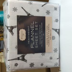 Windhaven Flannel Sheets - Brand New
